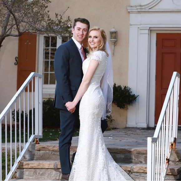 Wedding Dress Modest Mon Cheri Size 6 - Picture 12 of 12